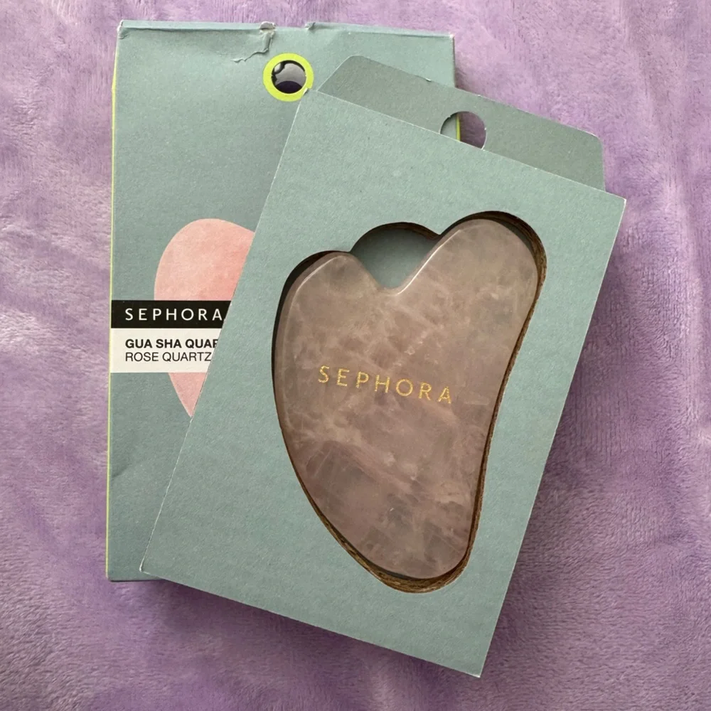 sephora collection rose quartz gua sha | anti aging and increasing skin firmness